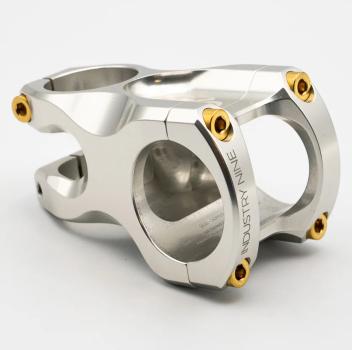 Preview: Better Bolts Industry Nine Vorbau M5x17mm Titan Schrauben-Kit gold