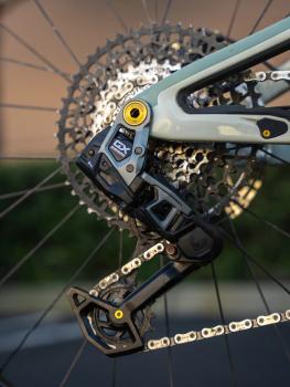 Preview: Better Bolts SRAM T-Type UDH GX/Force XPLR/Rival XPLR Titan Schraube gold