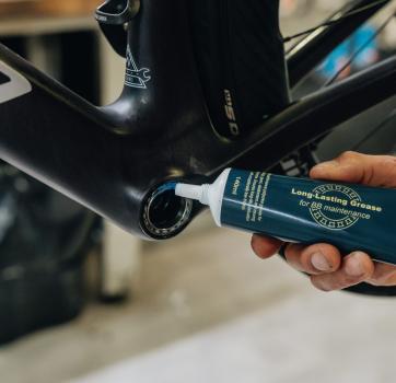 Preview: Bikone Langzeitfett für Lager Tube 140ml