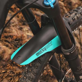 Preview: Mucky Nutz Face Fender teal Spritzschutz vorne