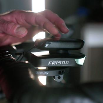Preview: Ravemen FR1500 Frontlicht an Garmin/Wahoo Halterung