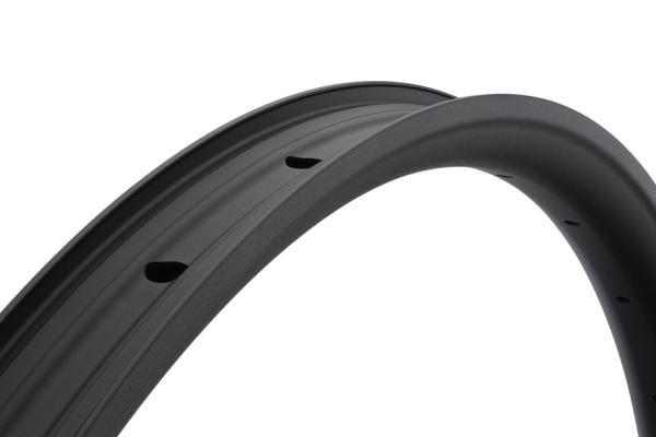NEWMEN Beskar 30 DH 29" 32 Loch Felge
