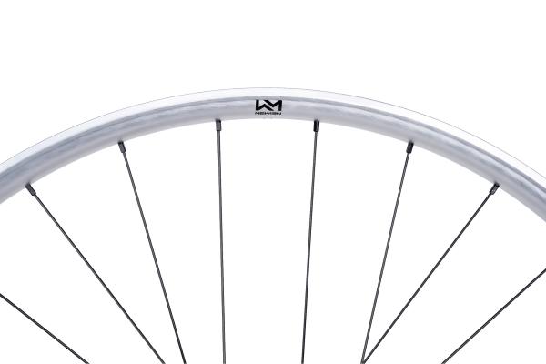 NEWMEN Beskar 30 Strong Enduro/DH 29" 12 x 148mm 6-Loch Sram XD silver LTD Laufrad hinten