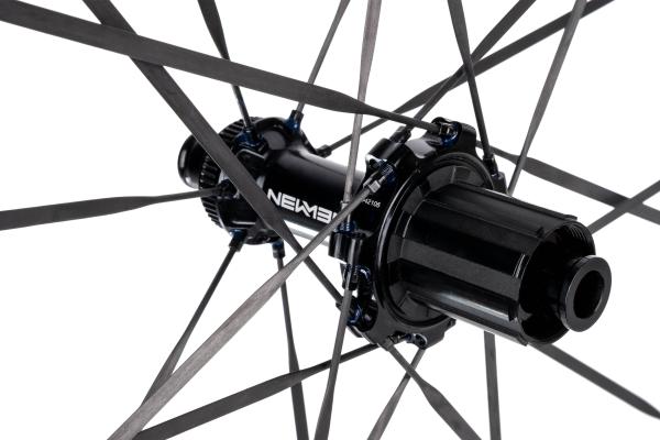 NEWMEN STREEM G.62 CS VONOA 12 x 142mm Centerlock Shimano 9/10/11/12 fach Laufrad hinten