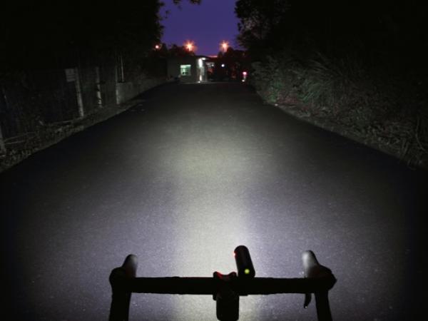 Ravemen CR1000 Frontlicht