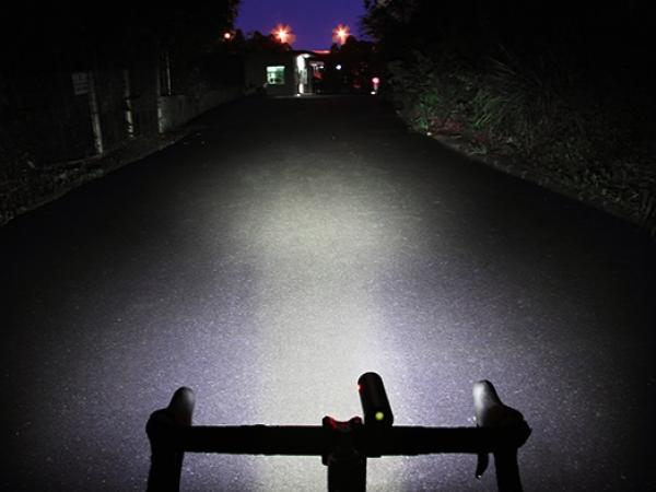 Ravemen CR800 Frontlicht