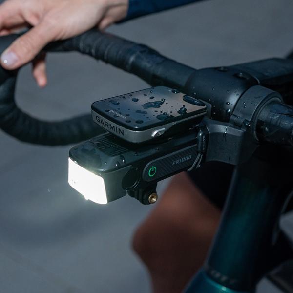 Ravemen FR1000 Frontlicht mit Garmin/Wahoo Befestigung