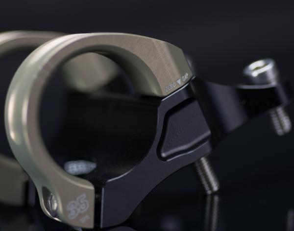 Renthal Integra35 II 50mm + 10mm Rise Vorbau